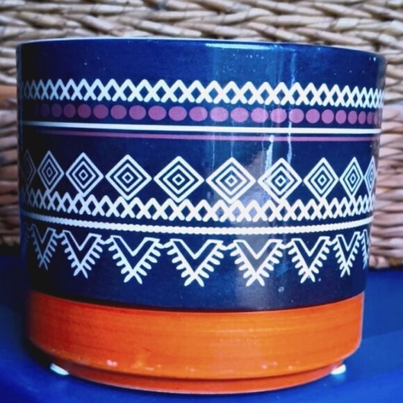 GORGEOUS POT!!! HAS MANY USES!!! SANTA FE!!! - Picture 2 of 5